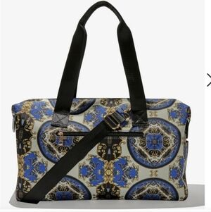 A+O X FABFITFUN DUFFLE BAG Alice & Olivia Regal Romance Sapphire Weekender